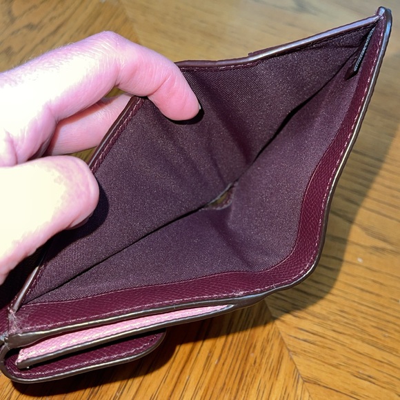 RARE COLOR COACH SMALL TRIFOLD WALLET IN GEOMETRIC COLORBLOCK - Picture 13 of 14